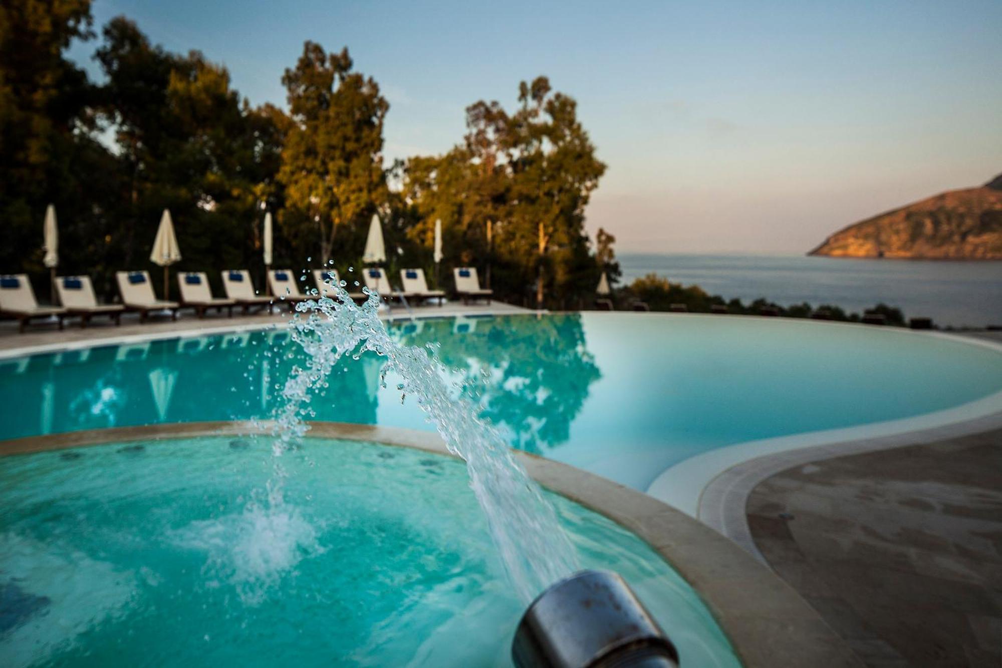 Vulcano Blu Residence リーパリ エクステリア 写真